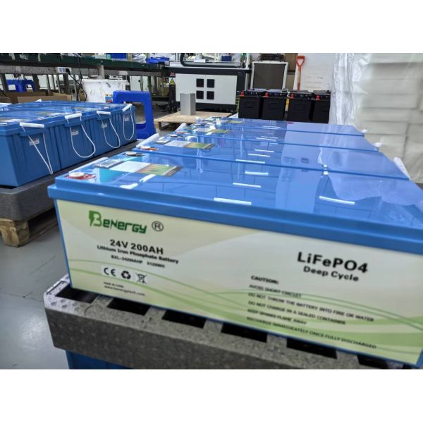 24V 200Ah Lithium Iron Phosphate Battery with Built-in Smart BMS for AGV/AMR Robotics