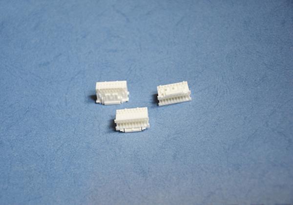 Automotive connector 2.0mm Pitch PAD Wire To Board Connectors Dual row Housing Type