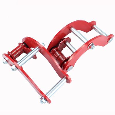 Os grilhões traseiros vermelhos da mola de lâmina levantam 2 polegadas para Toyota HiLux Revo