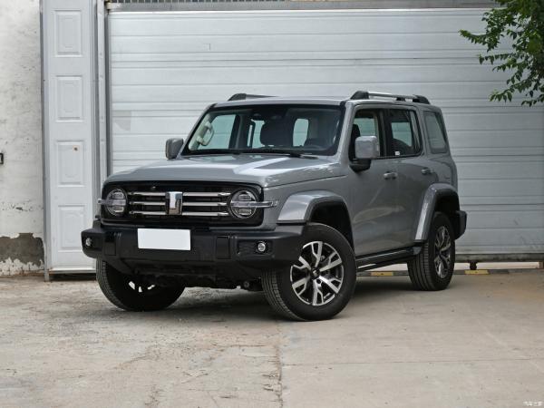 Tanque de Controle de Tração SUV Car Automático Tanque Elétrico 300 2024 Conqueror Cinza