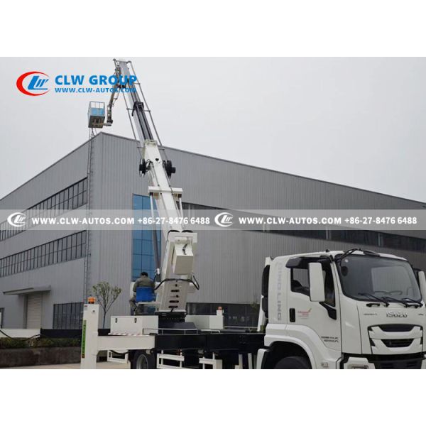 ISUZU GIGA 34-Meter Insulated Aerial Work Truck with Dielectrically Insulated Bucket and Articulated Folding Arm