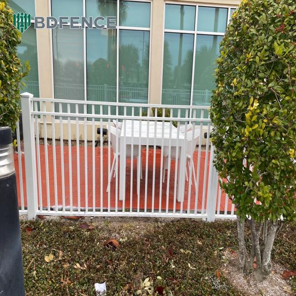 Anti-Graffiti Horizontal Tubular Fence Easy Clean Surface