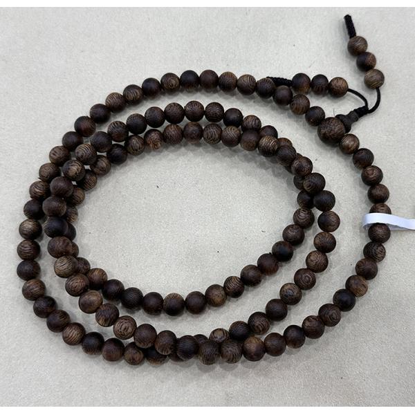 Handcrafted Agarwood Bracelet with Natural Fragrance and Adjustable Size for Spiritual and Everyday Wear