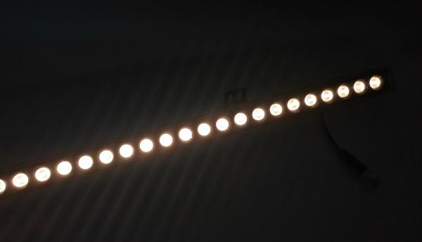 Corpo de lâmpada de alumínio de lavadora de parede18W LED com lente de duplo ângulo para classificação de paisagem IP65