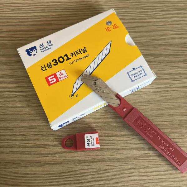 9mm Cutter snap off cutter blade Width 9mm Blade Thickness 0.38mm Silver Blades for Precision Cutting