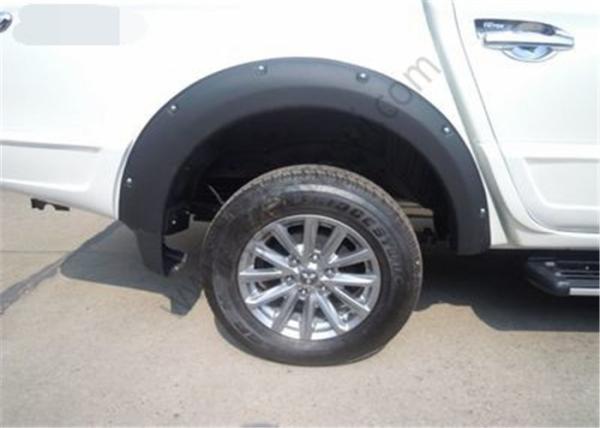 O para-choque do caminhão de Mitsubishi Triton alarga-se 12 da garantia da caixa meses de embalagem da caixa