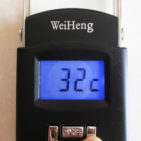 High Accuracy 1g LCD LED Display Portable 50 kg 110LBS Digital Handheld Electronic Baggage Scale Tare Function Supported