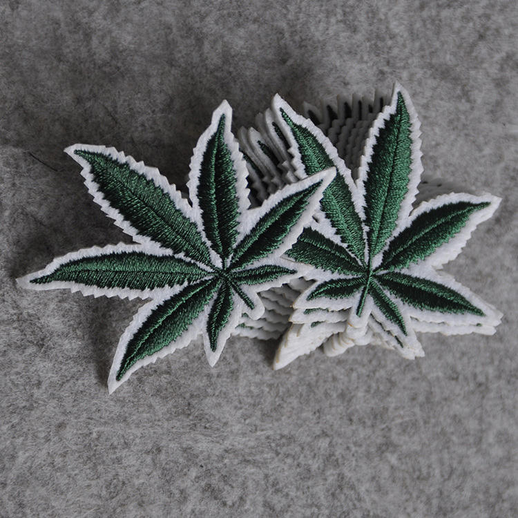 Newest Design Custom Leaf Pattern Embroidery Patch for Clothes Decoration