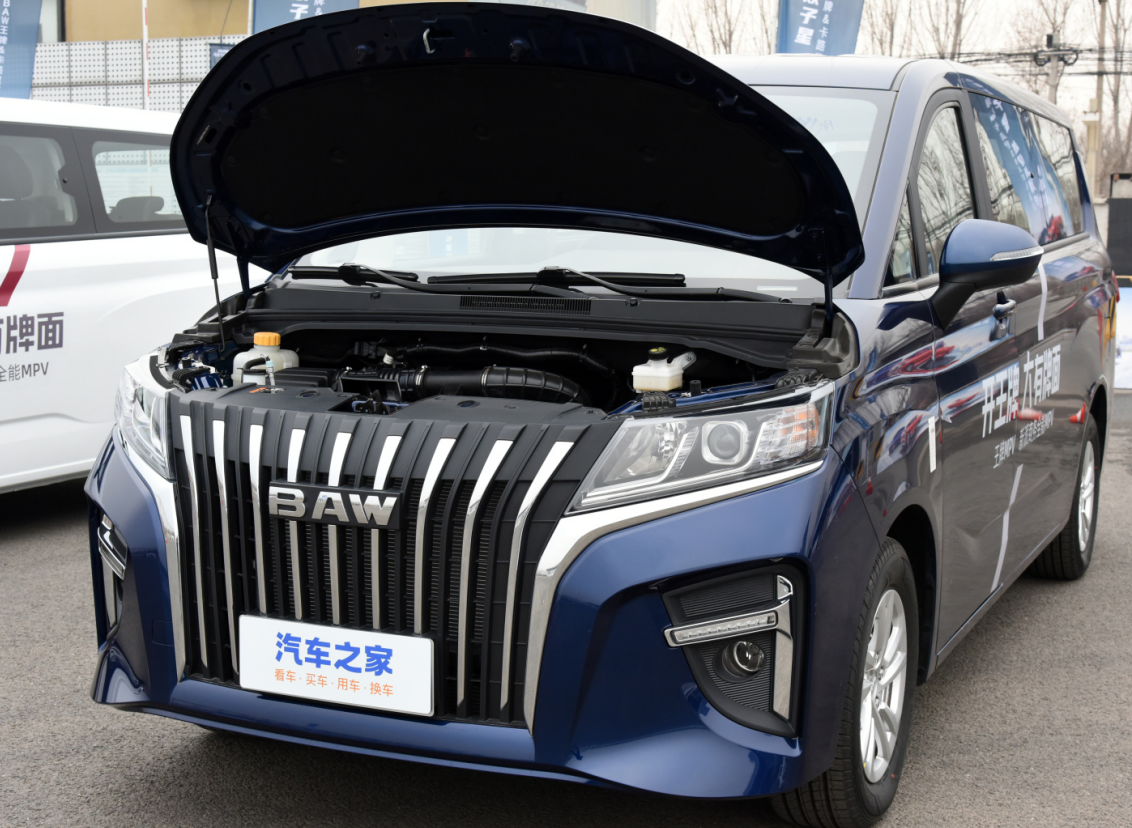 Абсолютно новые автомобили BAW MPV 2/5/7/9 мест Дизельный MPV Большое пространство