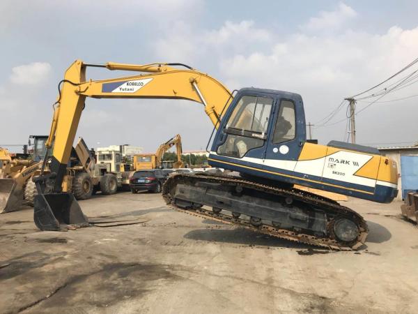 Used Japan Brand Excavator Kobelco 200-2 in Best Working Condition for Sale