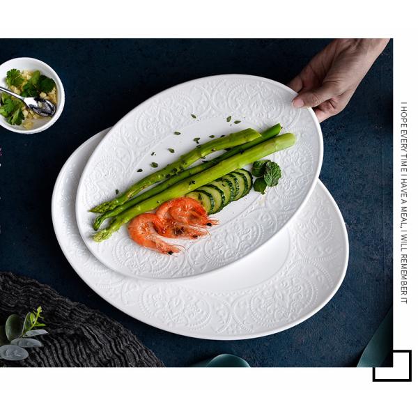 Round Irregular Pattern 5 Inch White Minimalism Ceramic Plates Ror Restaurant