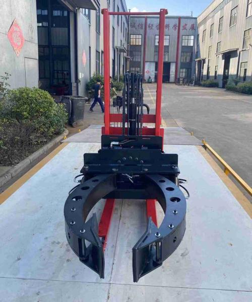 350kg 1700mm 1.7m Semi Electric Roll Stacker With Clamp Customized Rotation Angle