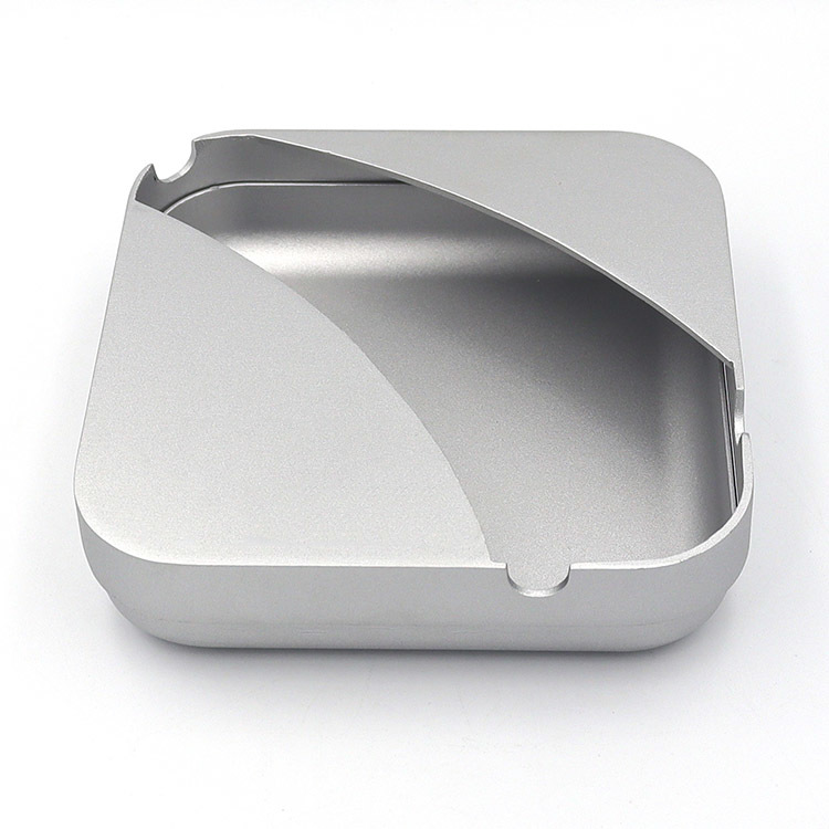 Square Aluminum Alloy Metal Ashtray with Rotatable Swivel Lid and Windproof Design for Home Bar Hotel
