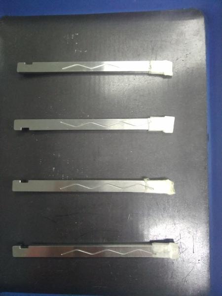 Non - Standard High Precision Plastic Mold Lifters With Beautiful Oil Groove
