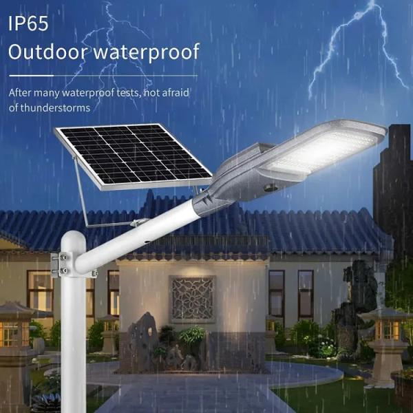 Remote Operated Smart Solar Street Light IP65 Water Proof Street Light For Paths