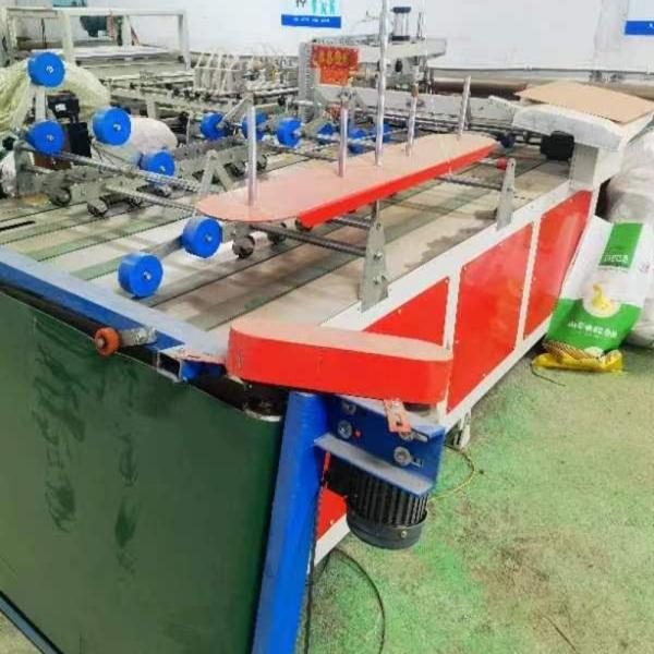 Machine de découpe et de couture automatique électrique d'occasion pour sacs tissés en PP