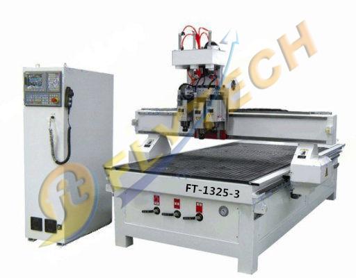 Wood CNC Router machine with 3 heads ATC with hand wheels with air coolen spindle