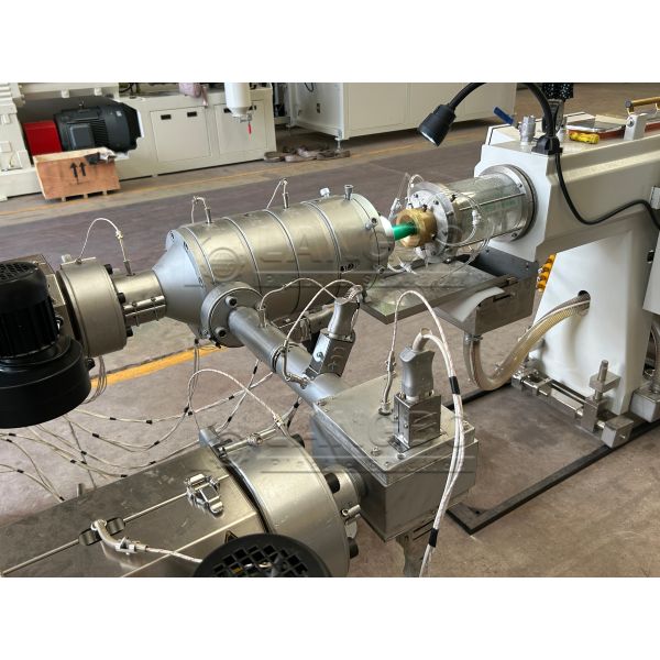 Automatic PE HDPE PPR Plastic Water Pipe Extruder Cutter Production Line Machine PPR PE Plastic Pipe Making Machine