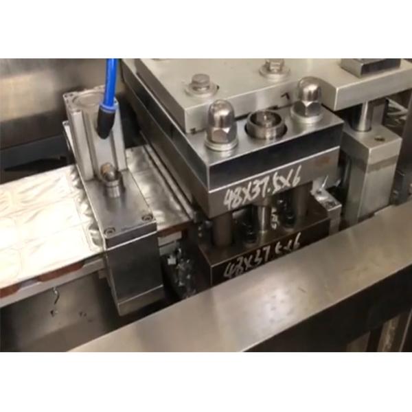 Olive Oil Cheese Pharmaceutical Blister Packaging Machines High Packaging Efficiency