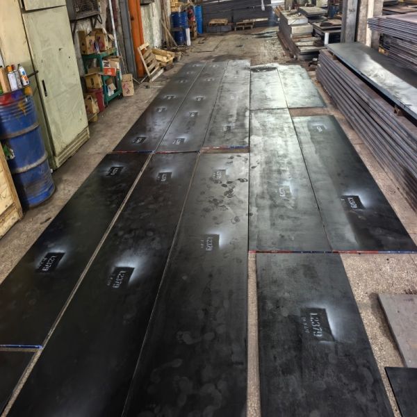 Cold Work Tool Steel Round Bar with R Dia 8-800, 3000-6000mm Length and 7.85 g/cm3 Density