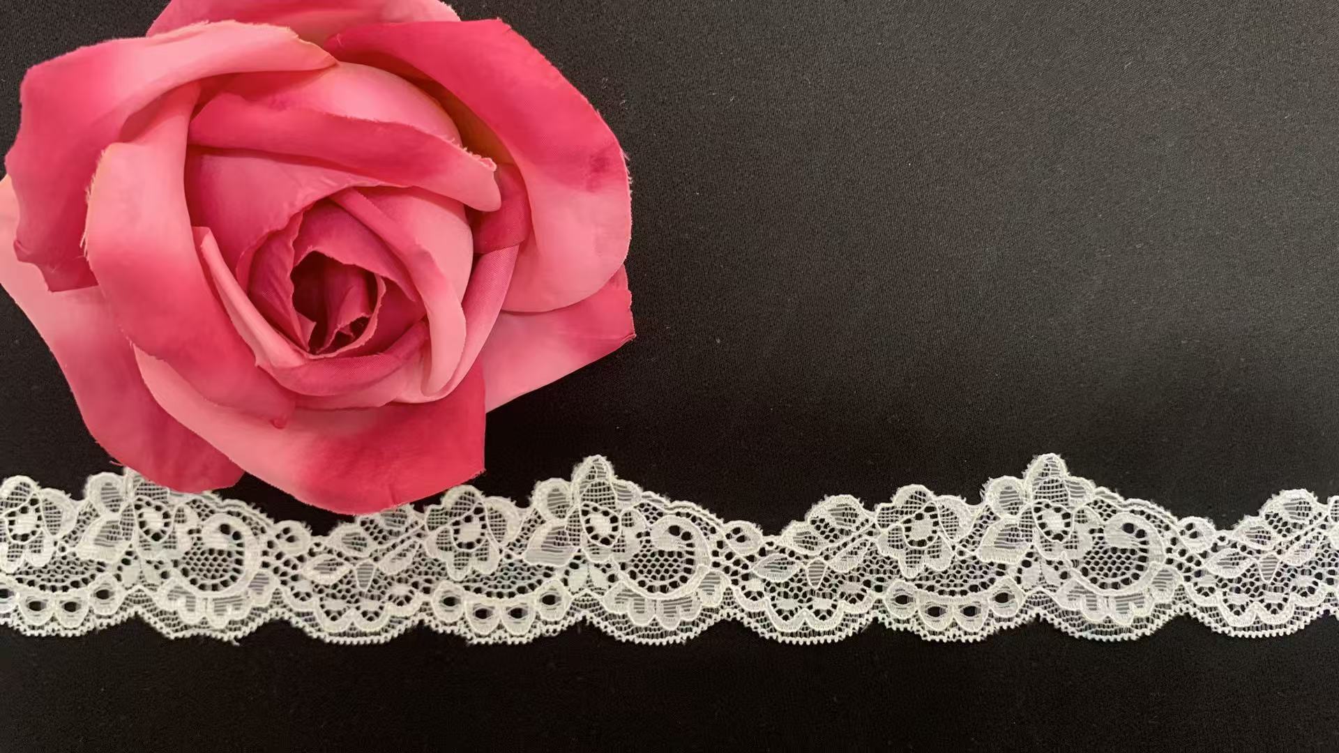 4cm Vintage Curly Floral Hollow Elastic Nylon Lace Trim Double Scalloped Edge Soft Breathable Fabric for Lingerie Nightgown Wedding Dress and Ladies Fashion Apparel Decoration