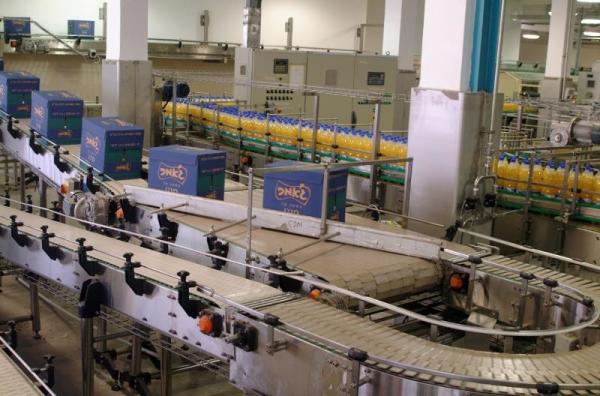 Turnkey Carbonated Drink Production Line 6000 BPH Carbonated Soda Filling Machine