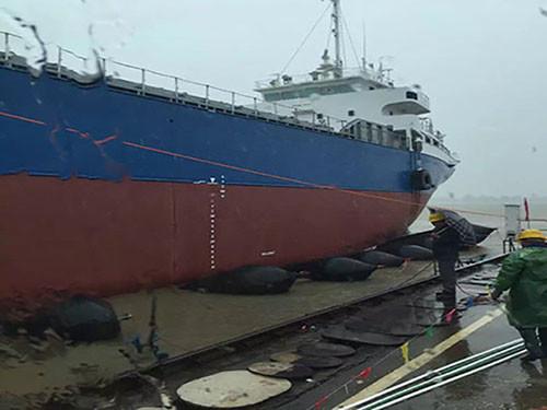 10 Layer Marine Rubber Ship Launching Airbag 8m Length 1.0m Dia