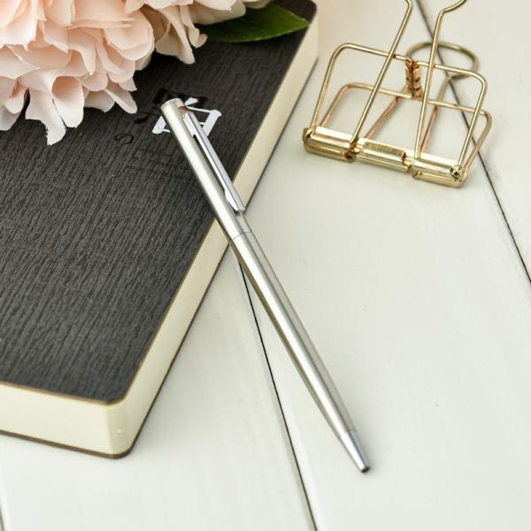 Un stylo à bille en métal mince personnalisé 0.7mm Publicité Promotion Hôtel