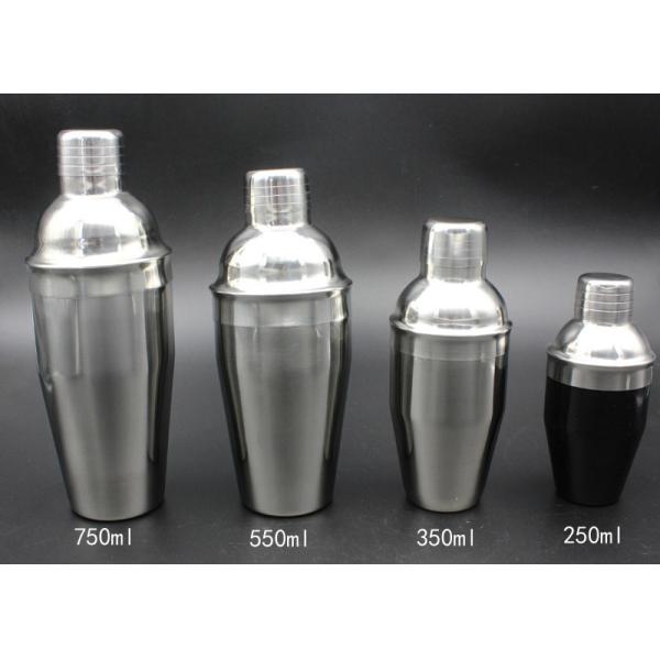 Western Style Kitchen Household Items 750ml Stainless Steel Wine Mixing Cup