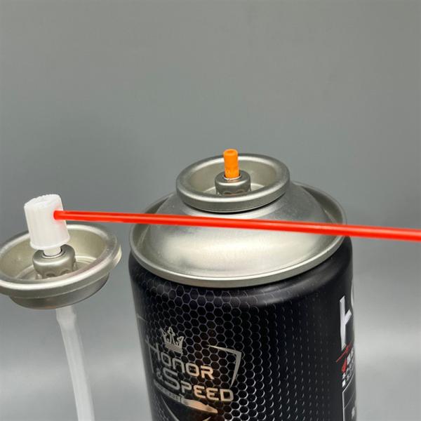 Compact Carburetor Cleaner Dispenser for Marine Mechanics with Rust-Resistant Components