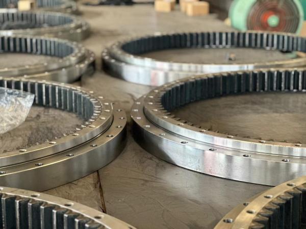 KBB11350 Heavy Duty Slewing Bearing Swing Ring For Sumitomo Excavator SH240-5
