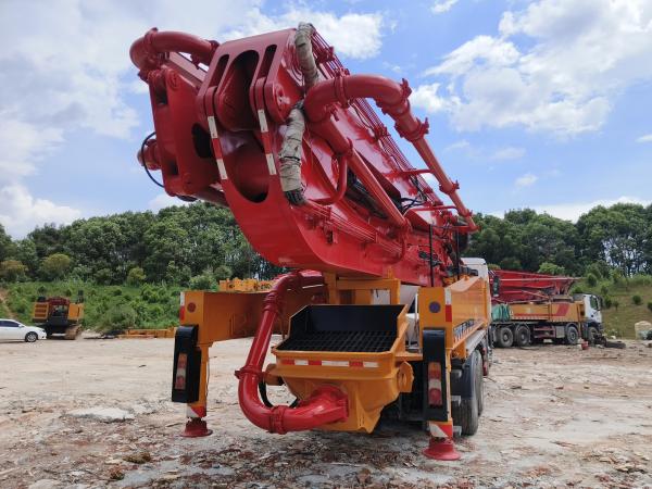 52m Mounted Mercedes Chassis Concrete Pump Truck for Sale - Special Price This Month Only!