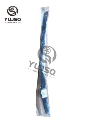 Le capot est équipé d'une bande de garniture 1068002014 pour GEELY EC7