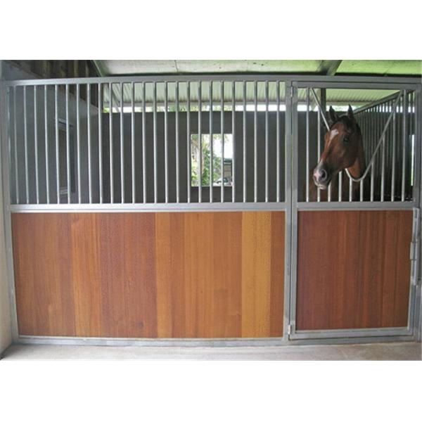 La sécurité a galvanisé les panneaux stables de yard de cheval/les panneaux stalle de cheval à tous les égards avec le conseil en bambou