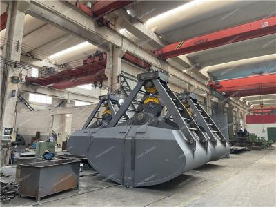 Two Peels Mechanical Clamshell Grab Bucket For Sand Grains 24 CBM