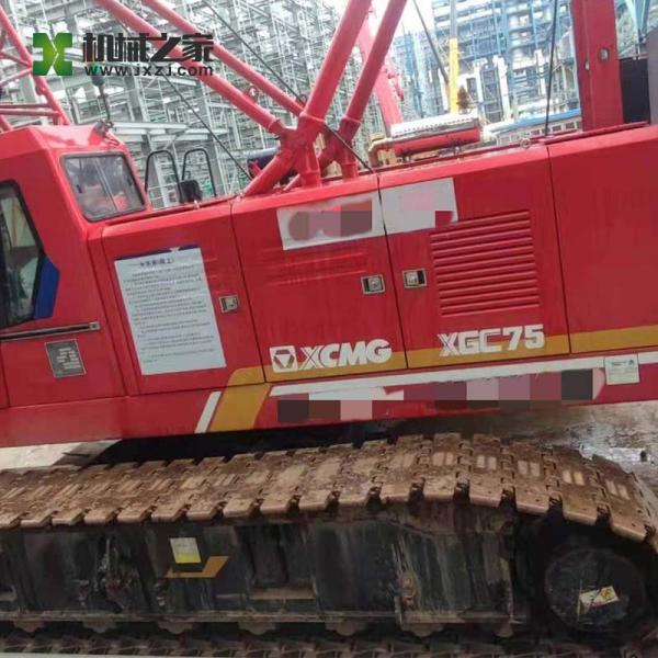 Grúas sobre orugas usadas de 75 toneladas XCMG XGC75 Segunda mano Grúa sobre orugas MOY 2017