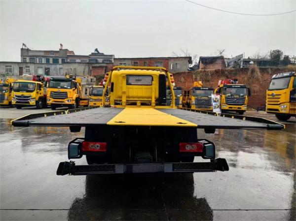 China New Foton 4ton Flatbed Car Towing Truck 4x2 Small Mini Wrecker Tow Truck Price