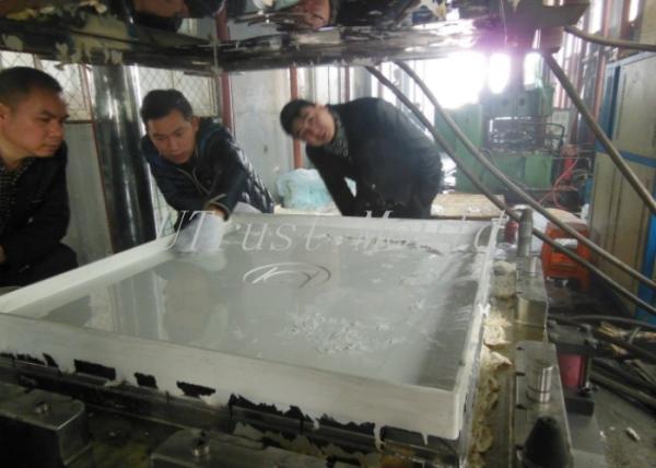 Moldes SMC  Molde de compresión SMC de una sola cavidad
