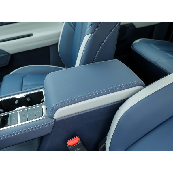 Isuzu JMC Grand Avenue camion à essence 4x4