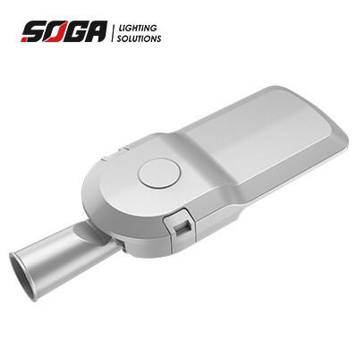 Lâmpada de rua IP66 com sensor de movimento para maior segurança