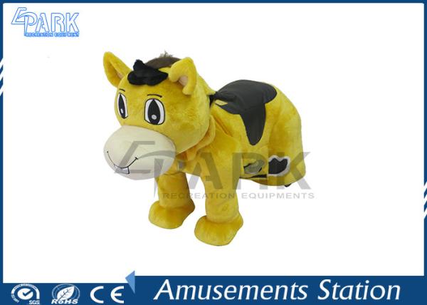 Adjustable Stirrup Coin Operated Horse / Horse Ride On Toy Washable Skins