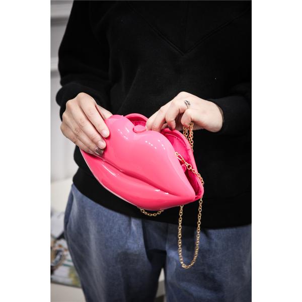 2016 new lady lips lip-shaped acrylic evening bags Shoulder Messenger mini