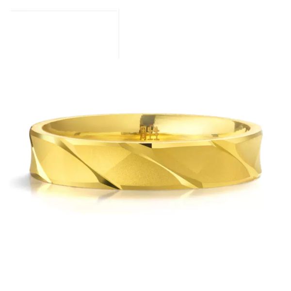 Chicos anillos de oro para mujeres