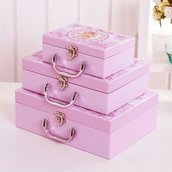 Mini Paperboard Cardboard Suitcase Gift Box Favor Packaging For Clothes