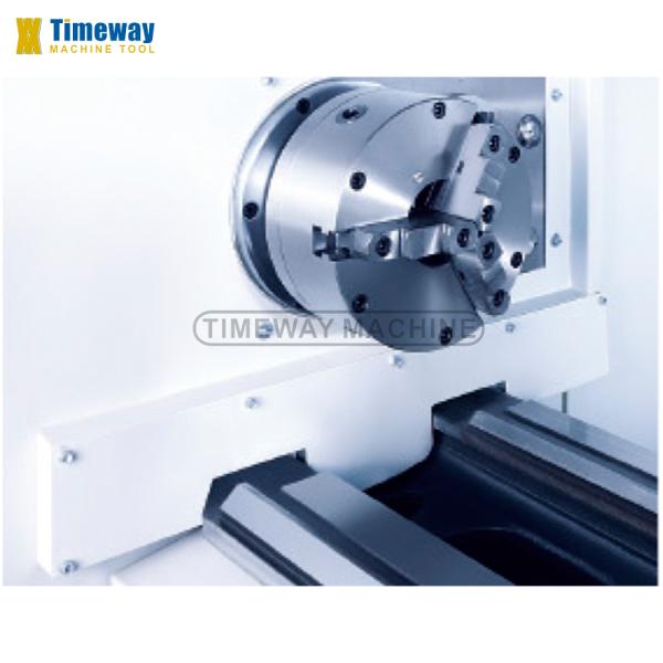 Precision 82mm Spindle Bore CNC Lathe Machine with Multifunctional Flat Bed Type