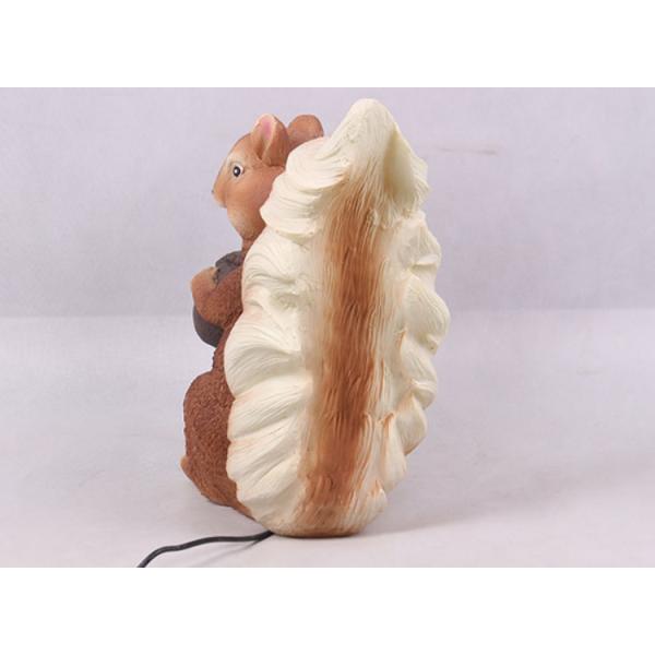 A pair of squirrel Lawn lights garden resin animal lamp park scenic lawn decoration cartoon landscape