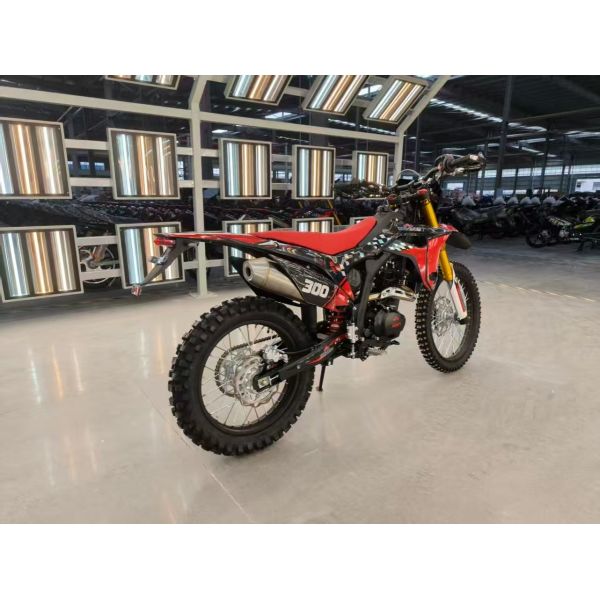 Air Cooled Chain Driven Street Legal Enduro Motorcycle 4 Stroke Off Road Enduro Bikes 300CC YAMAHA HONDA