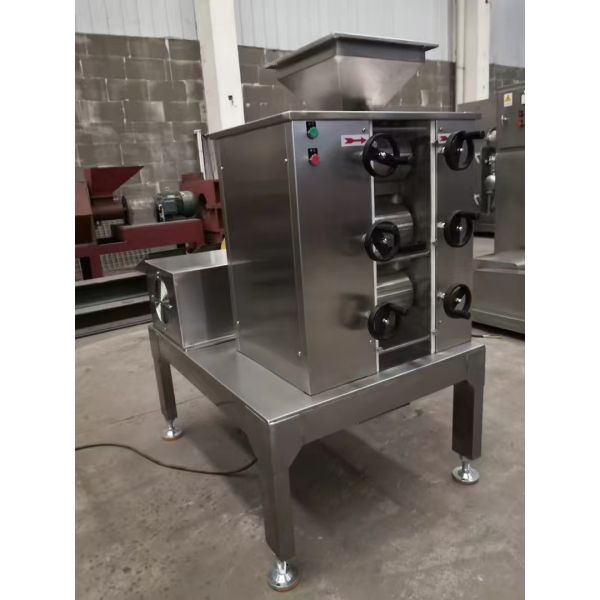 Low Temperature Grinder for Heat Sensitive Materials