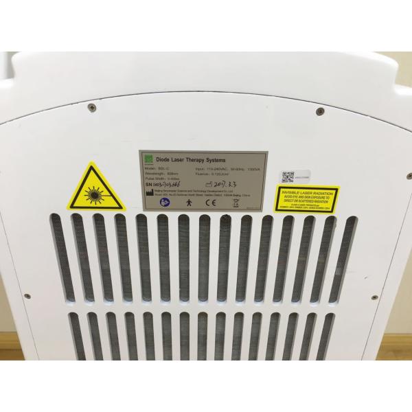 постоянная машина удаления волос лазера диода 808nm, машина удаления волос дам