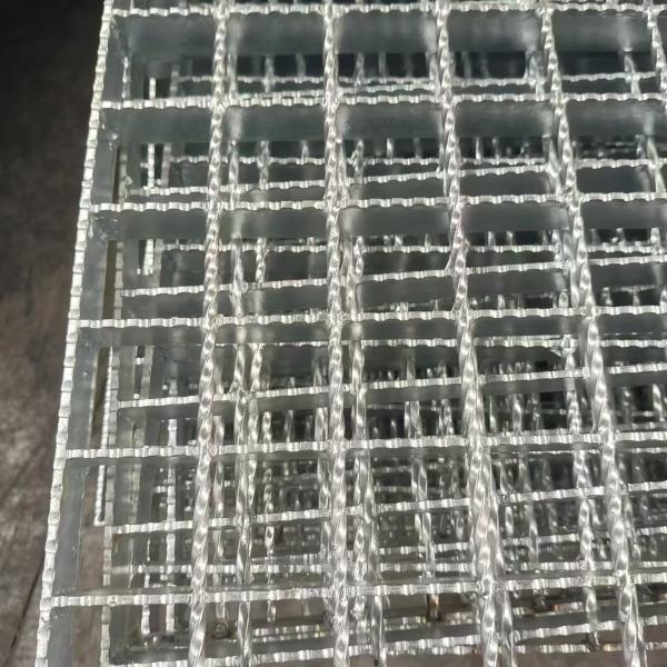 Fire-Proof Steel Grating, Ensuring Safety